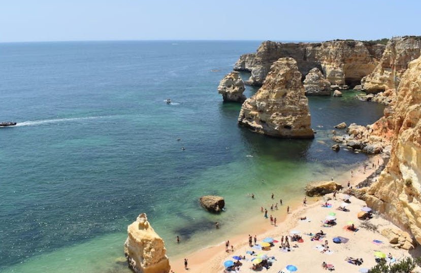 Praia da Marinha, Algarve, Portugal